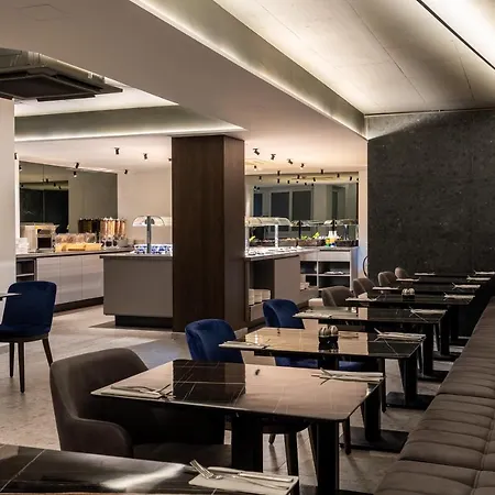 Alavits By St 3*