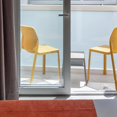 Alavits By St 3* Gzira