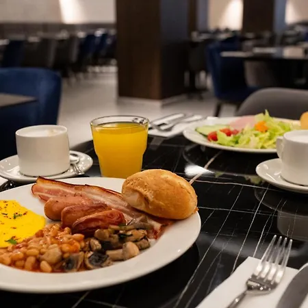 Alavits By St Hotel Gzira