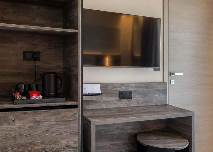 Alavits By St Hotel Gzira